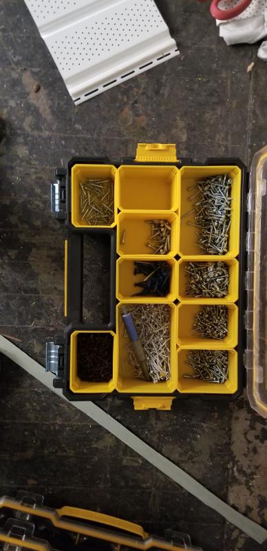 Best storage case ever. No dividers lifting up  mixing hardware