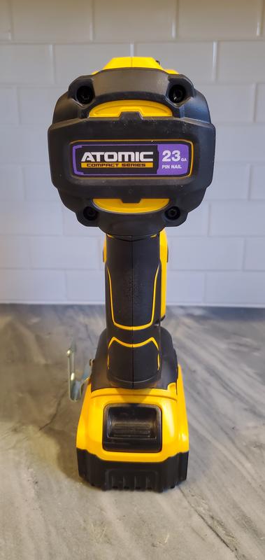 Dewalt 20V Atomic 23 GA Pin Nailer, DCN623 