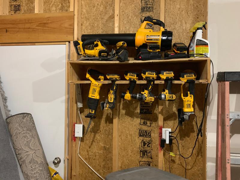 DEWALT ATOMIC 20V MAX 2-Tool Brushless Cordless Compact Drill/Driver &  Impact Driver Combo Kit with (2) 2.0 Ah Batteries & Charger - Rogers &  Tenbrook