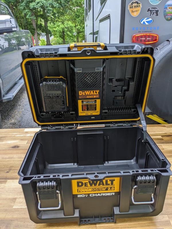 DEWALT ToughSystem 2.0 Corded 20V Dual Port Charger Storage Case