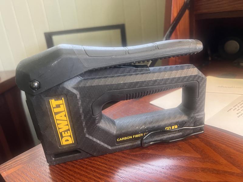 DeWalt Heavy-Duty Aluminum Stapler, Wind-lock