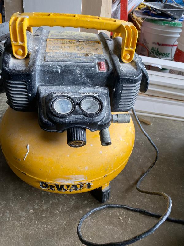 DEWALT 6 Gal. 165 PSI Portable Electric Air Compressor and 18