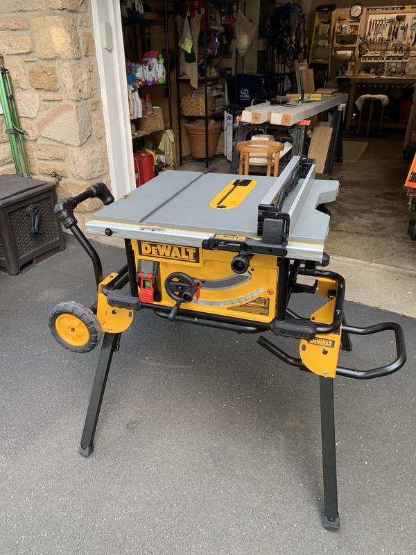 10 in. Jobsite Table Saw and Rolling Stand DEWALT