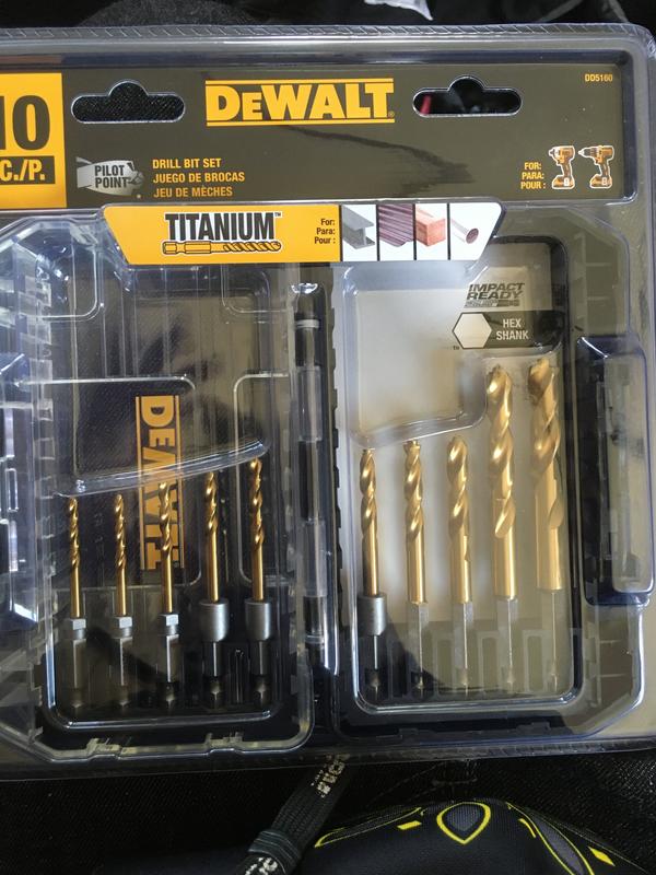 Dewalt titanium deals drill bit set