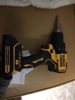 ATOMIC™ 20V MAX* Brushless Cordless Compact 1/2 in. Hammer Drill