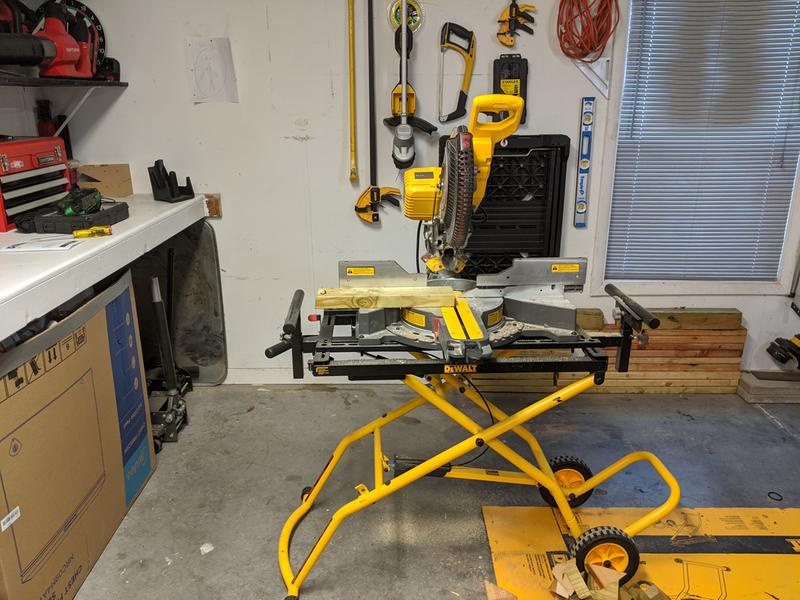 Rolling Miter Saw Stand | DEWALT