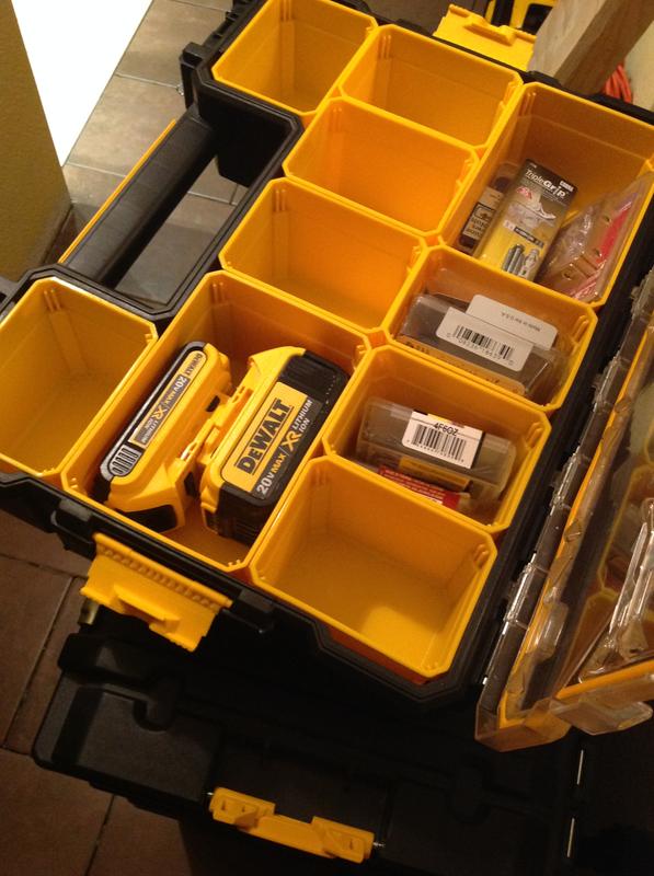 DeWalt Deep Pro Small Parts Organizer