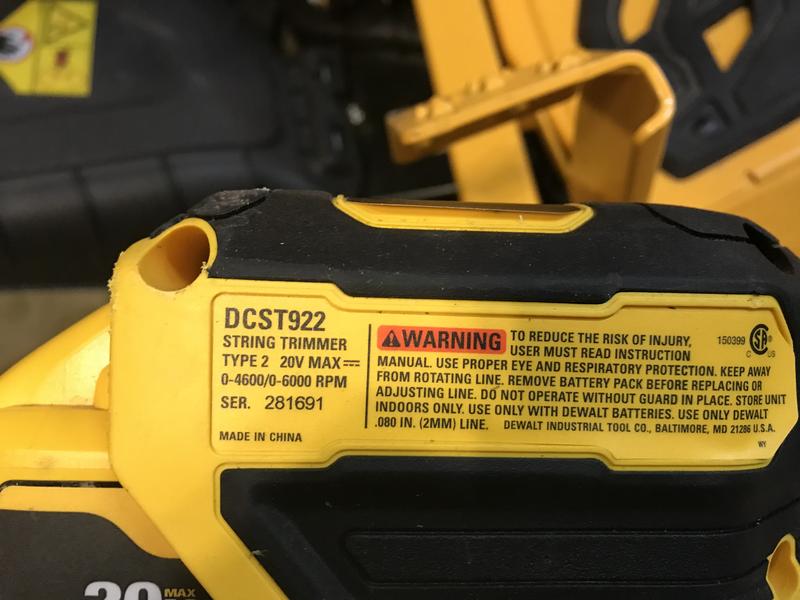 Replacing trimmer line dewalt best sale 20v max