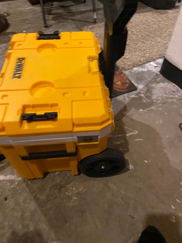 Dewalt dwst17824 deals