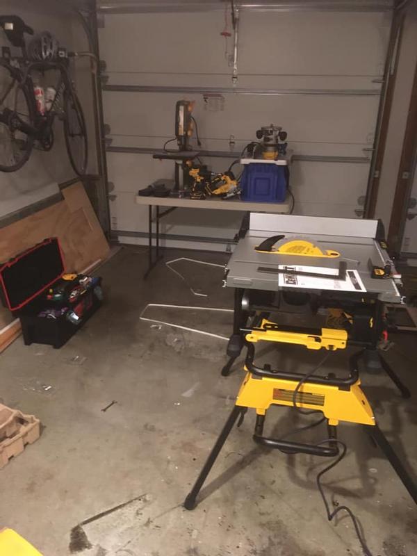 DeWalt DWE7491X 10 in. Table Saw with Scissor Stand