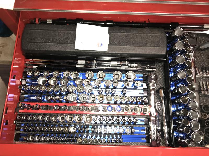 DEWALT 192-pc Socket Set