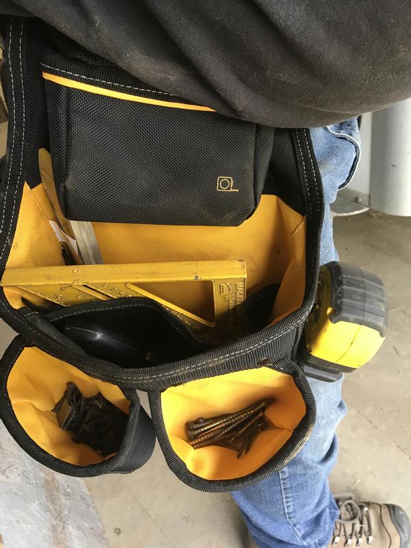 Professional Nail Pouch | DEWALT