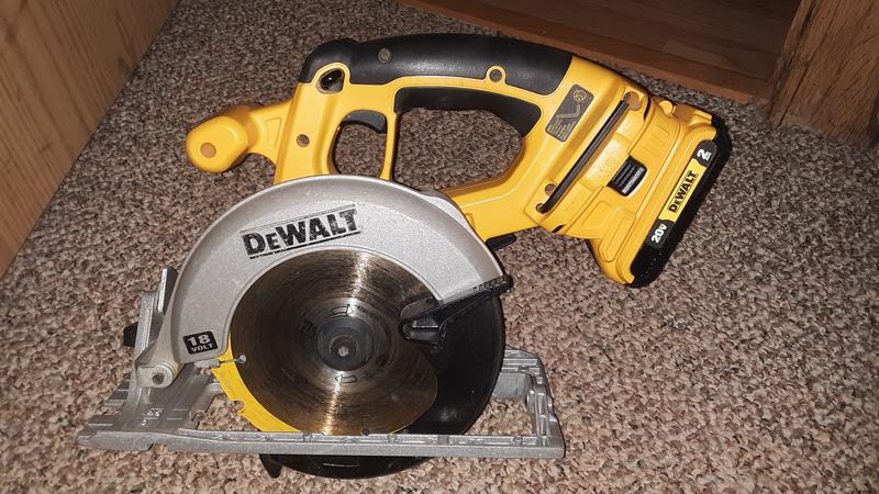 DeWalt to Black and Decker Battery Adapter – Power Tools Adapters