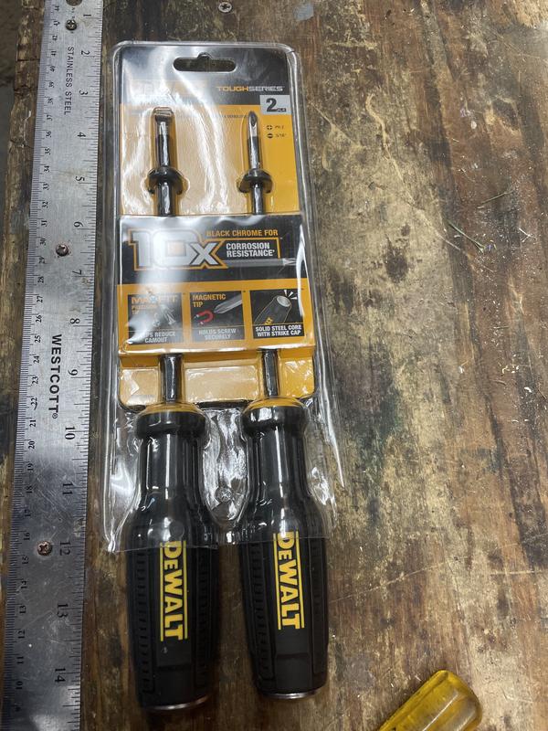 thumbnail image 2 of DEWALT 10-Piece Magnetic Screwdriver Set - Ergonomic Grip, Phillips Drive, Yellow 2 of 5