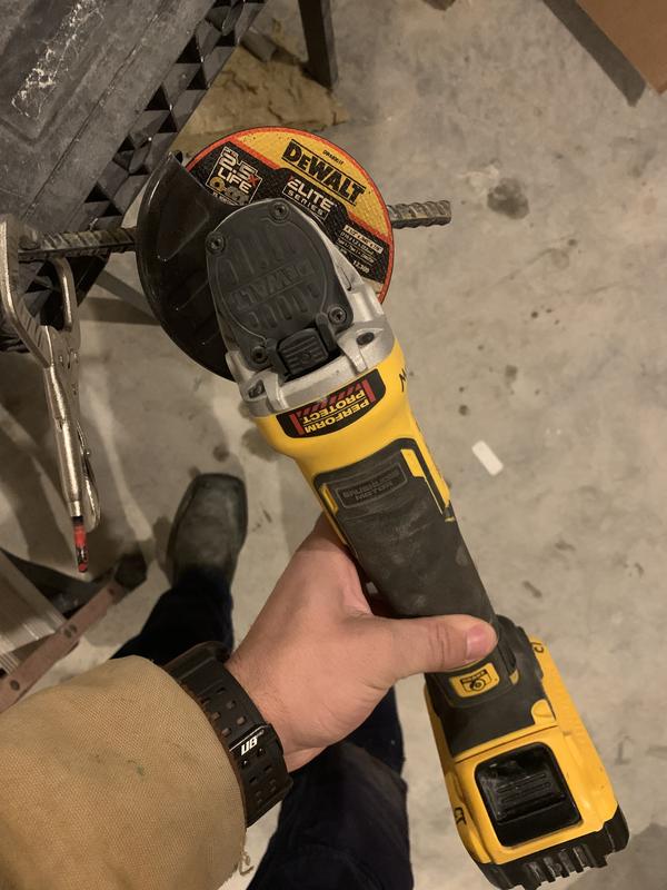 DEWALT ELITE SERIES™ Cutting Wheels | DEWALT