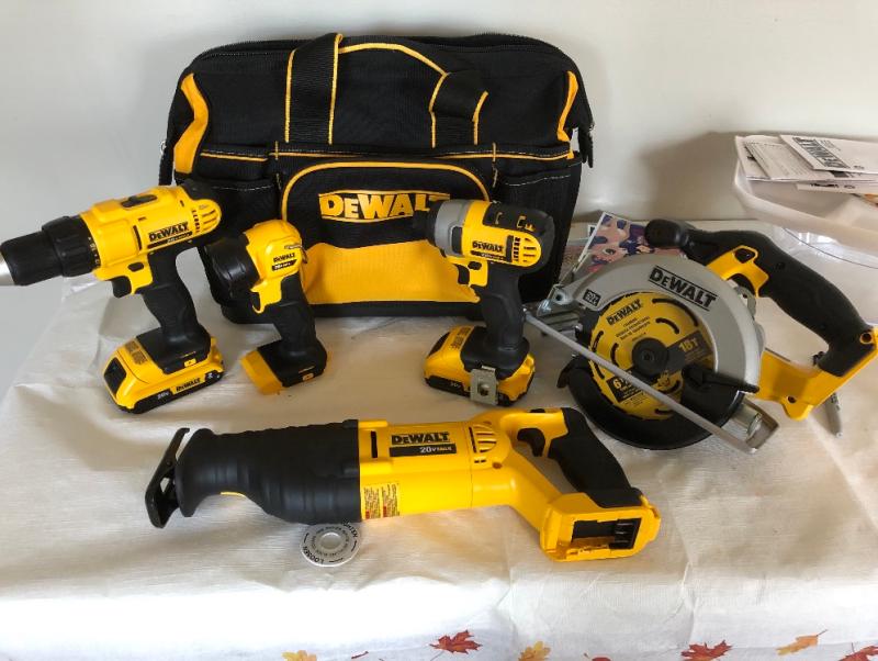 Dck520d2 dewalt deals