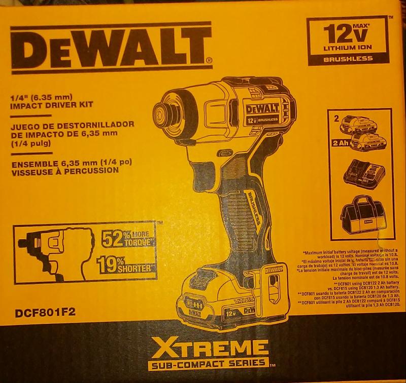 XTREME 12V MAX* Brushless 1/4 in. Cordless Impact Driver Kit | DEWALT