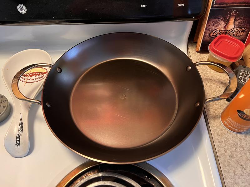 MINERAL B Carbon Steel Paella Pan