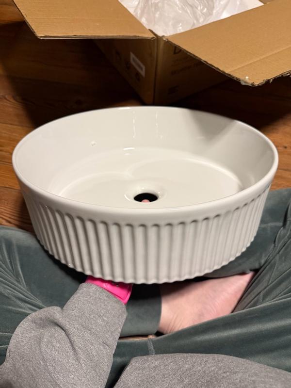 DeerValley Ally Ceramic 15.75-in Vessel Round Modern White Ribbed ...