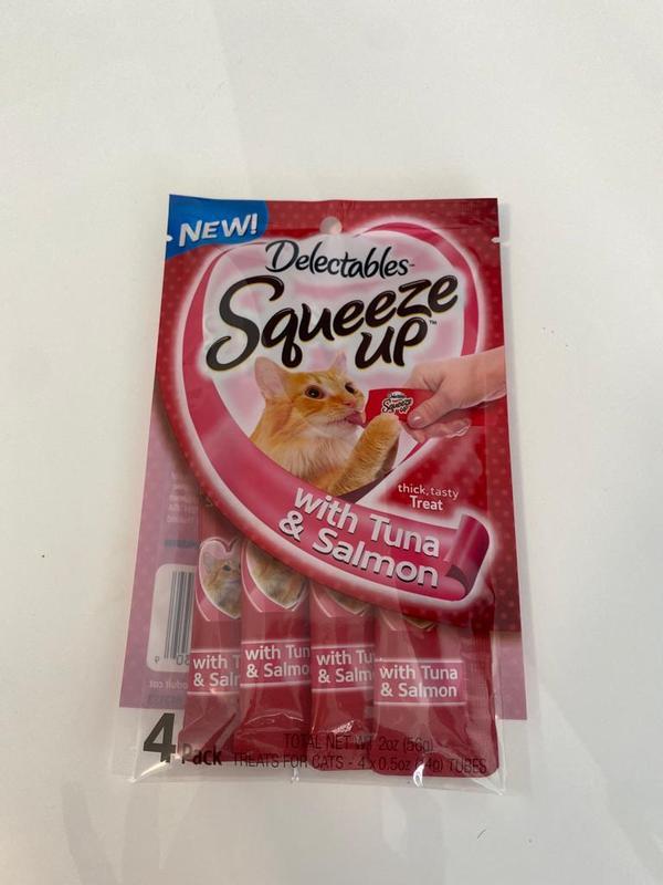 Delectables 4-Pack Squeeze up Treat Tuna and Salmon Cat Treats