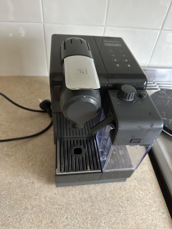 Nespresso Lattissima Touch ブラック 新品未使用 NESPRESSO Cafetera Lattissima Touch Negra | Falabella Chile