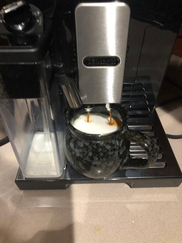 Beautiful stainless steel machine. Makes my perfect cup everytime!