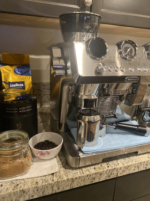 Customer carousel item 4.