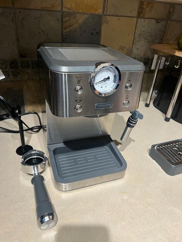 Customer carousel item 9.