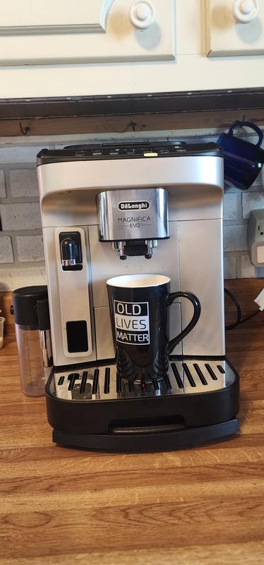 DeLonghi Magnifica Evo Automatic Espresso Machin with Frother