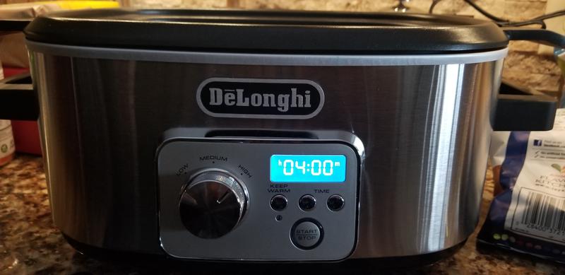 DeLonghi CKS1660D Livenza Programmable Slow Cooker with Stovetop-Safe Pot De'Longhi 