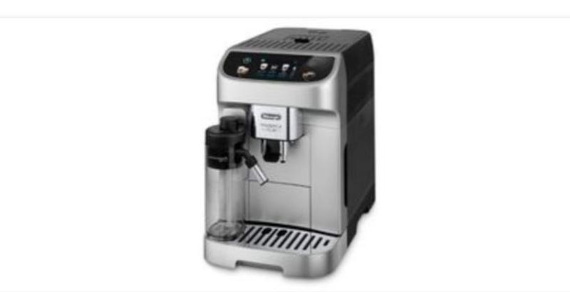 Magnifica Plus Espresso Machine | De'Longhi