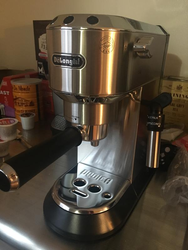 Machine espresso manuelle Dedica blanc De Longhi