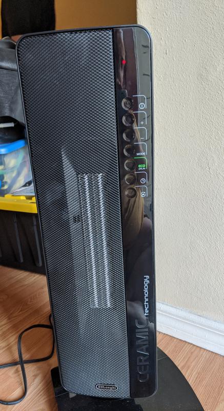 Tower Fan | DeLonghi