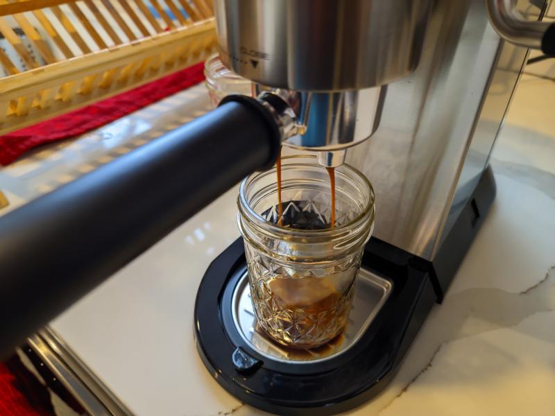 Dedica Espresso Machine, Stainless Steel | DeLonghi