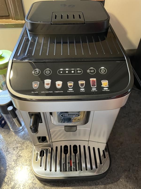 Magnifica Evo Espresso Machine with Frother De Longhi