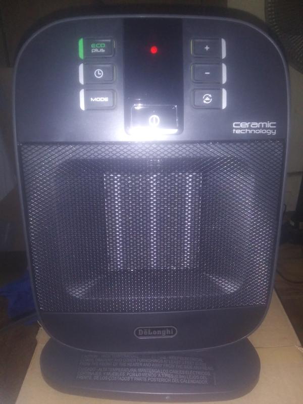 Compact Digital Ceramic Heater DeLonghi