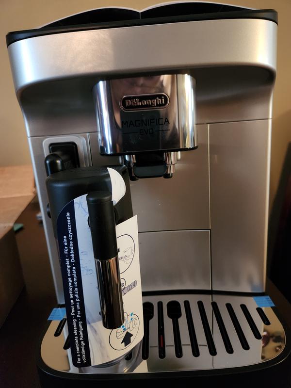 Magnifica Evo Espresso Machine with Frother De Longhi