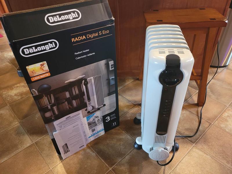 Oil Filled Radiator Heater | DeLonghi