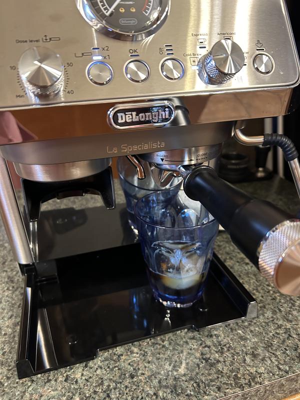 La Specialista Arte Evo Espresso Machine with Cold Brew De Longhi