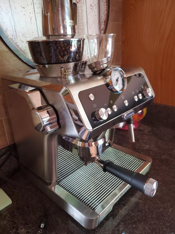 La Specialista Espresso Machine, EC9335M