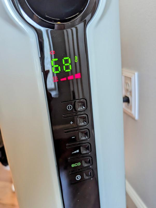 Oil Filled Radiator Heater | DeLonghi