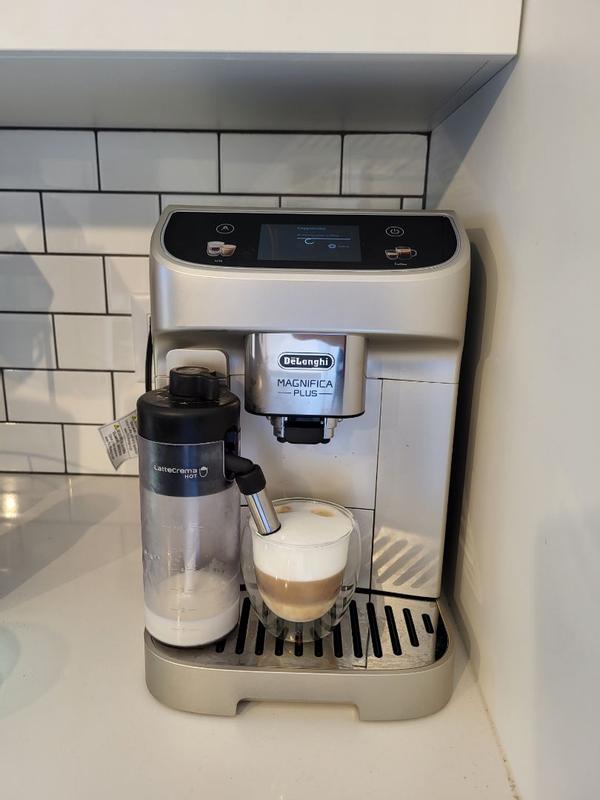 Magnifica Plus Espresso Machine | De'Longhi