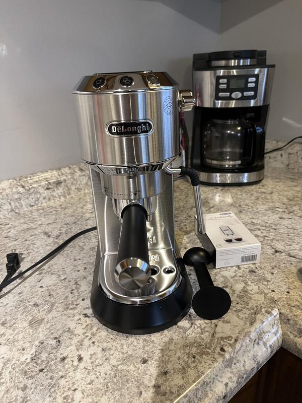 De'Longhi EC885M Máquina de café expreso Dedica Arte, 35 onzas líquidas