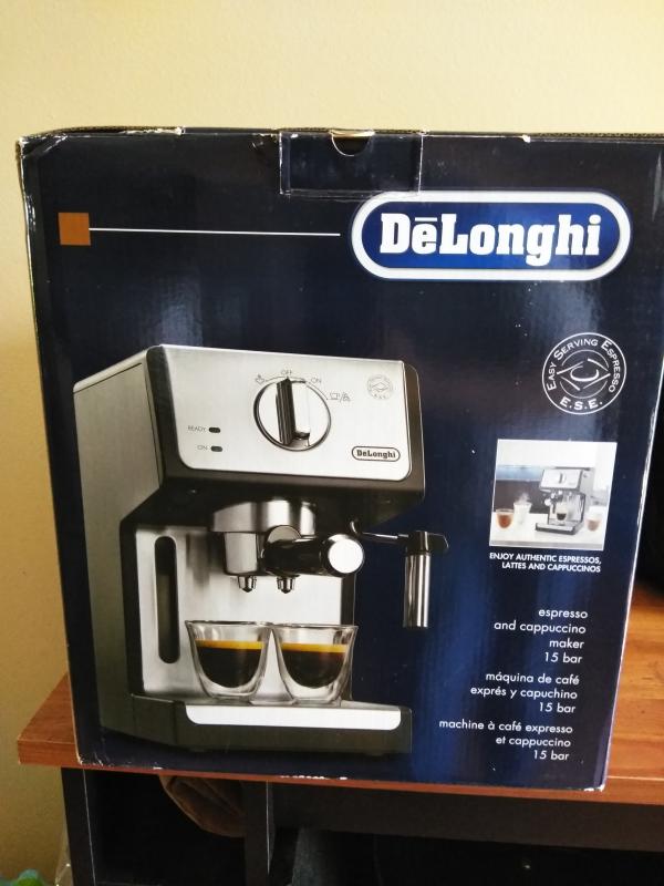 DeLonghi ECP3220R Pump Driven Espresso Machine - Red – Whole Latte