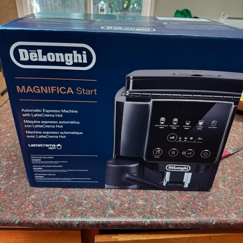 Magnifica Start Espresso Machine, LatteCrema | De'Longhi