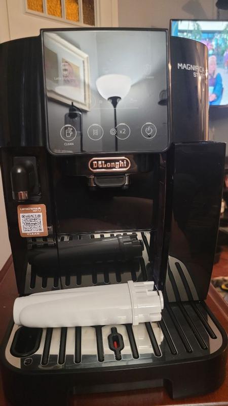 Magnifica Start Espresso Machine, LatteCrema | De'Longhi