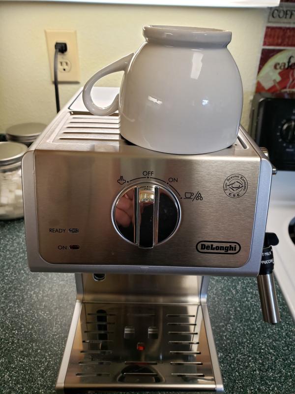 Máquina de Café Tipo Barista Delonghi - ECP3630 