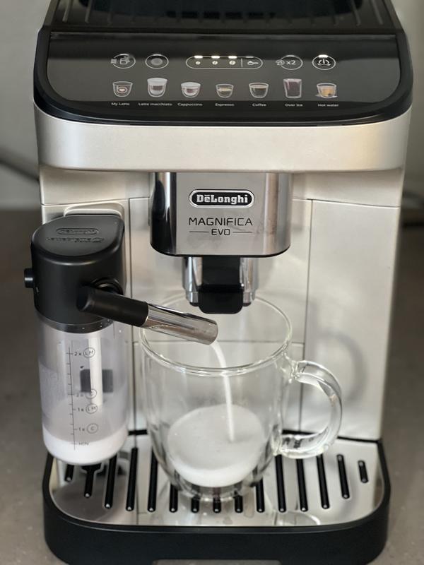 Magnifica Evo Espresso Machine with Frother De Longhi