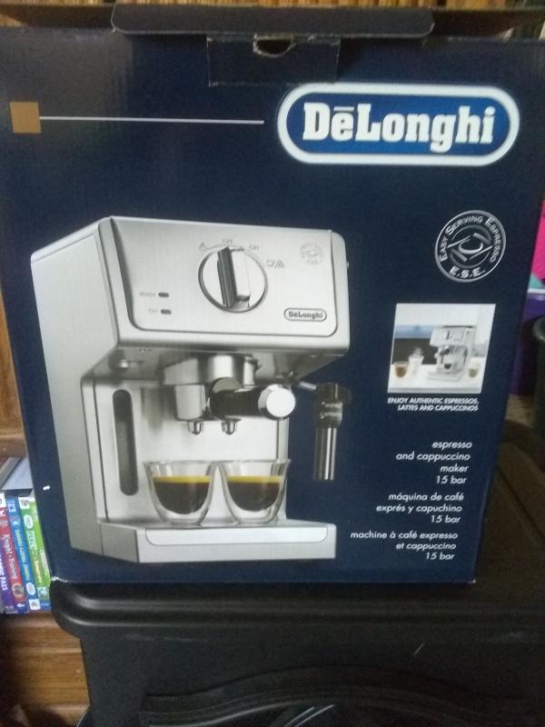 Espresso machine Premium Frother De Longhi