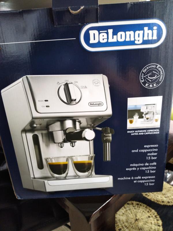 DeLonghi 15-Bar Stainless Steel Espresso Machine and Cappuccino Maker with  Manual Frother ECP3630 - The Home Depot